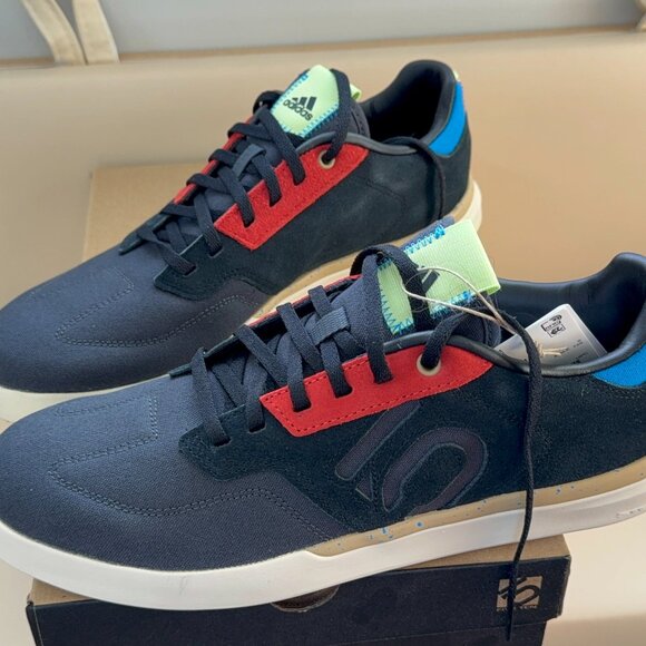 Adidas Men's Five Ten Sleuth Bike Shoe sz 9.5 - Picture 2 of 5